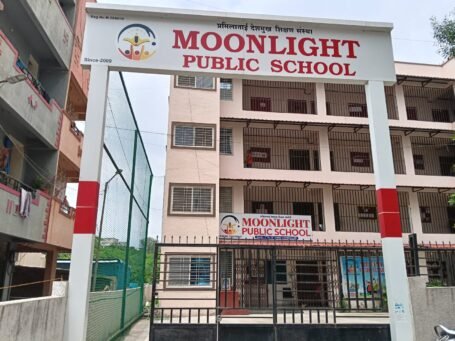 Moonlight public school hadapsar entrance